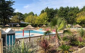Camping Les Maraises